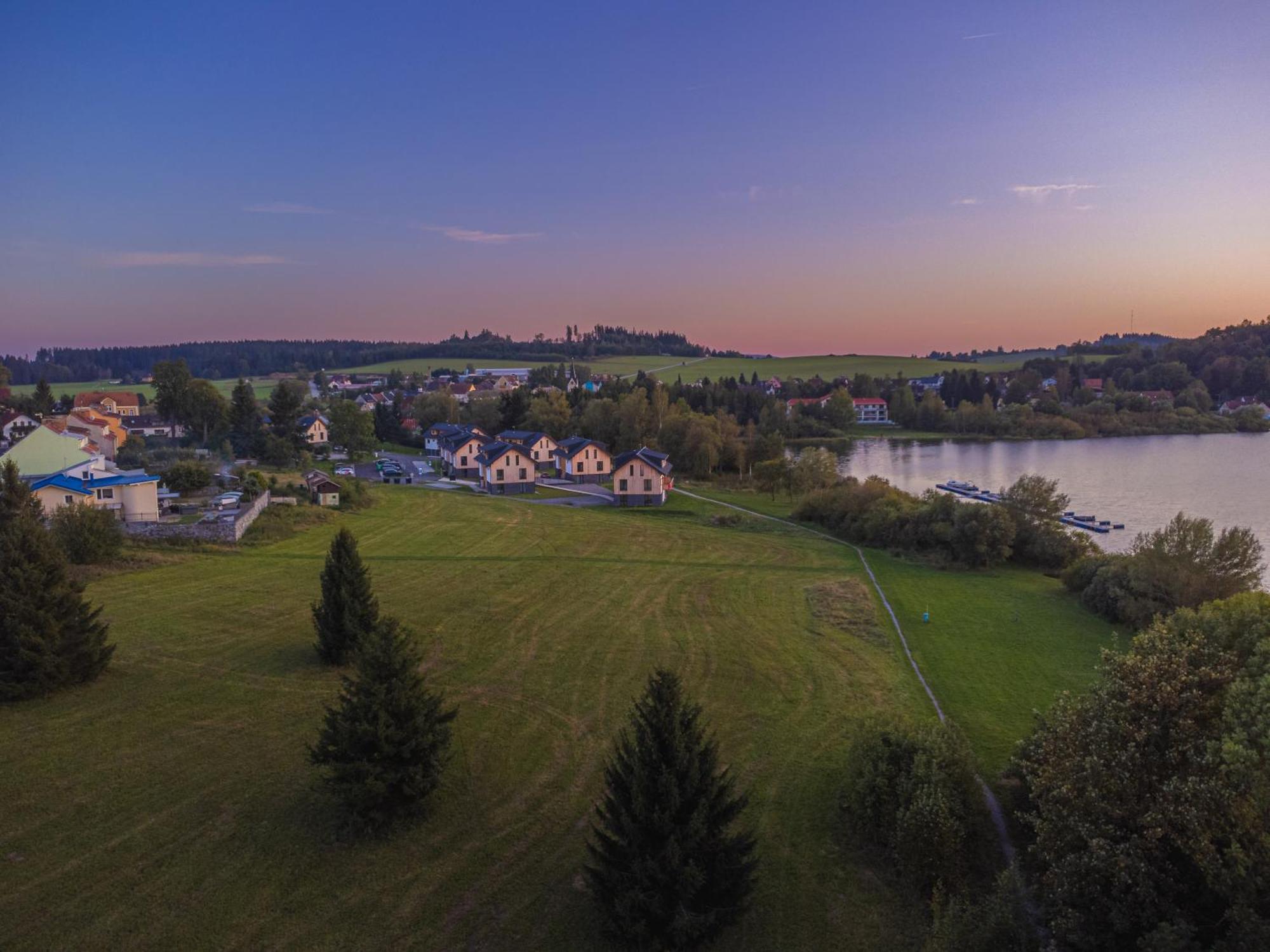 Apartman Černá v Pošumaví Exteriör bild